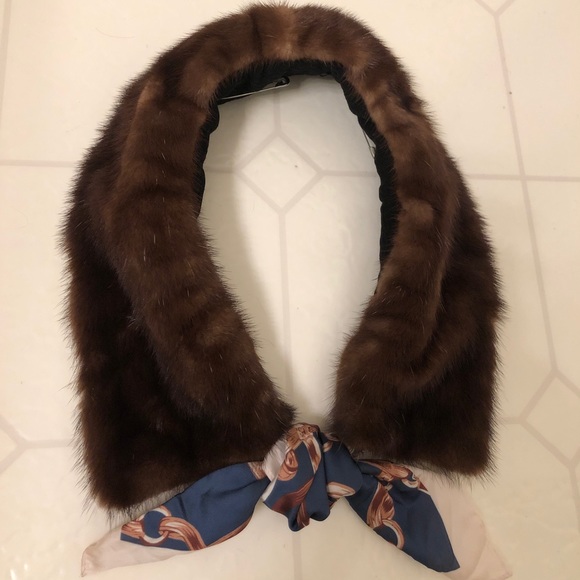 Mink Fur Collar - Picture 1 of 3